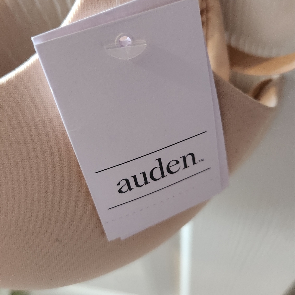NWT Auden nude bra